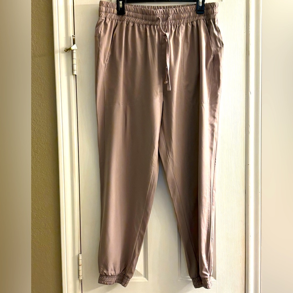 Thread 4 Thought Joggers XL